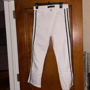 COPY - Cute Veronica Beard cropped white jeans